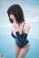 Coser@抱走莫子aa Vol.001: 黑色乳胶泳衣 (40 photos) P5 No.d3ac01