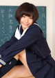 Hitomi Yasueda - Bea Chubbyebony Posing P11 No.d38923