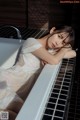 Mitsuki Goronzoku ゴロン族美月, フェチグラビア写真集 「Translucent」 Set.01 P1 No.b6cb4e